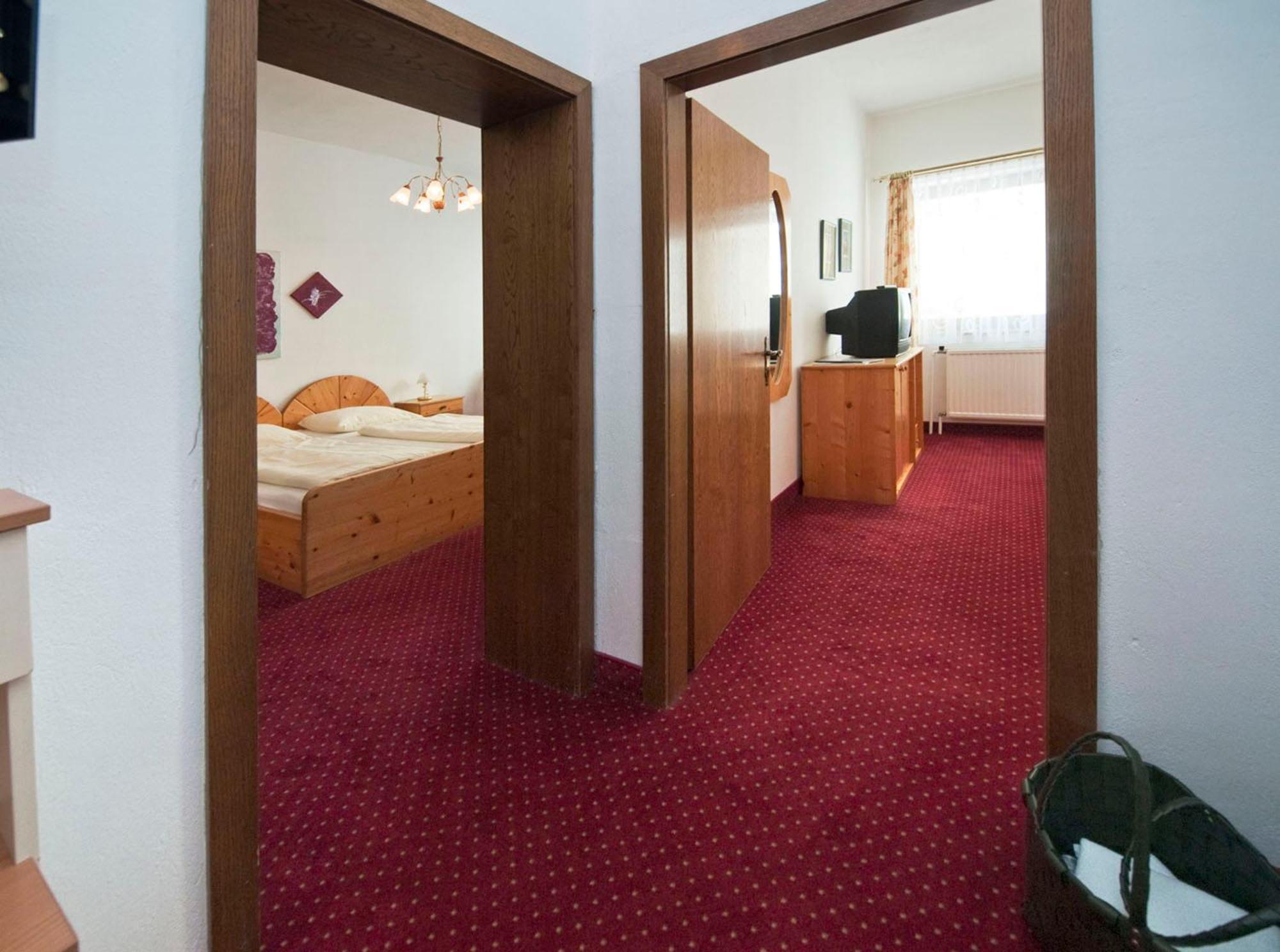 Gartenhotel & Weingut Pfeffel Dürnstein Pokój zdjęcie