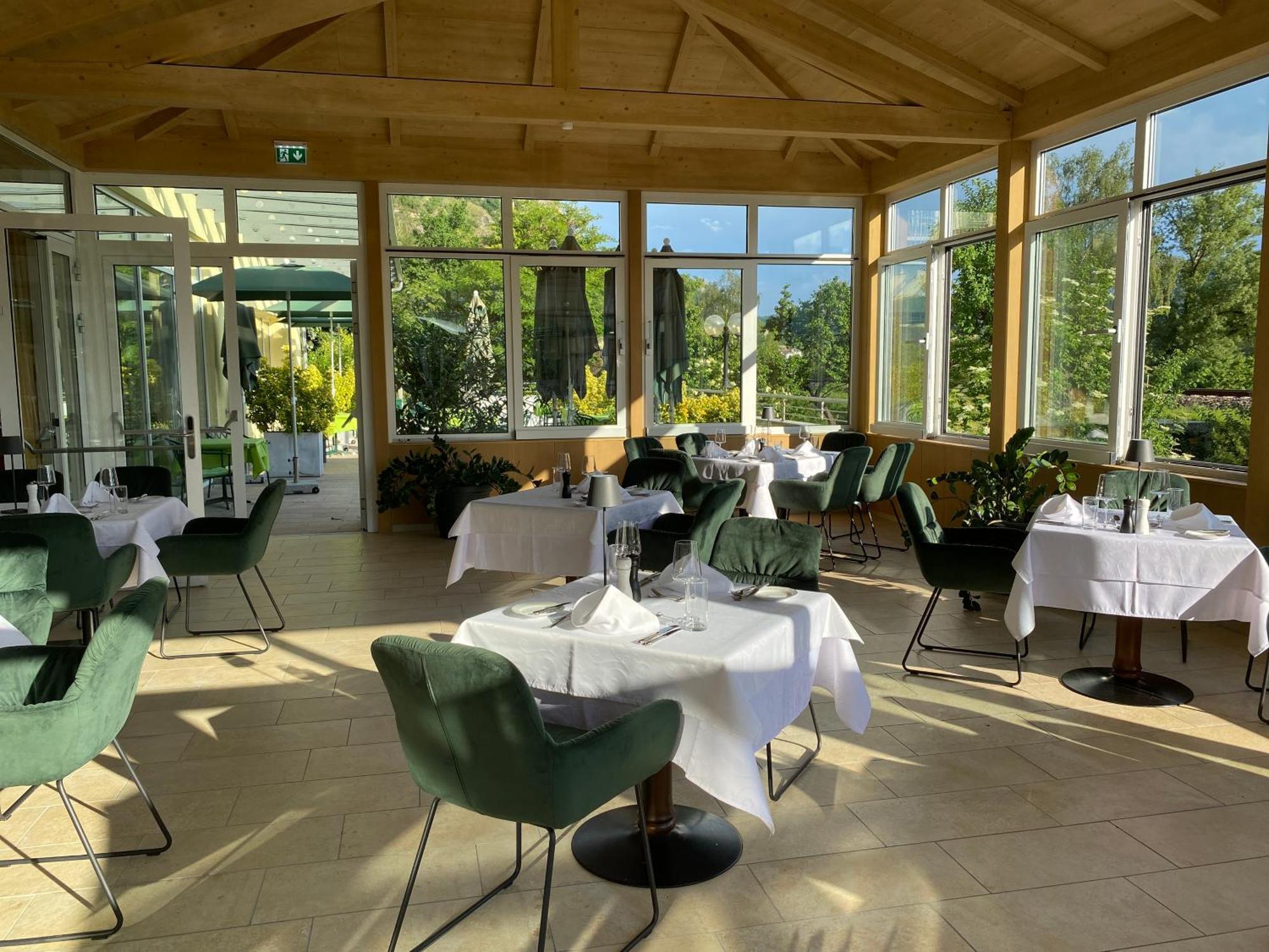 Gartenhotel & Weingut Pfeffel Dürnstein Zewnętrze zdjęcie